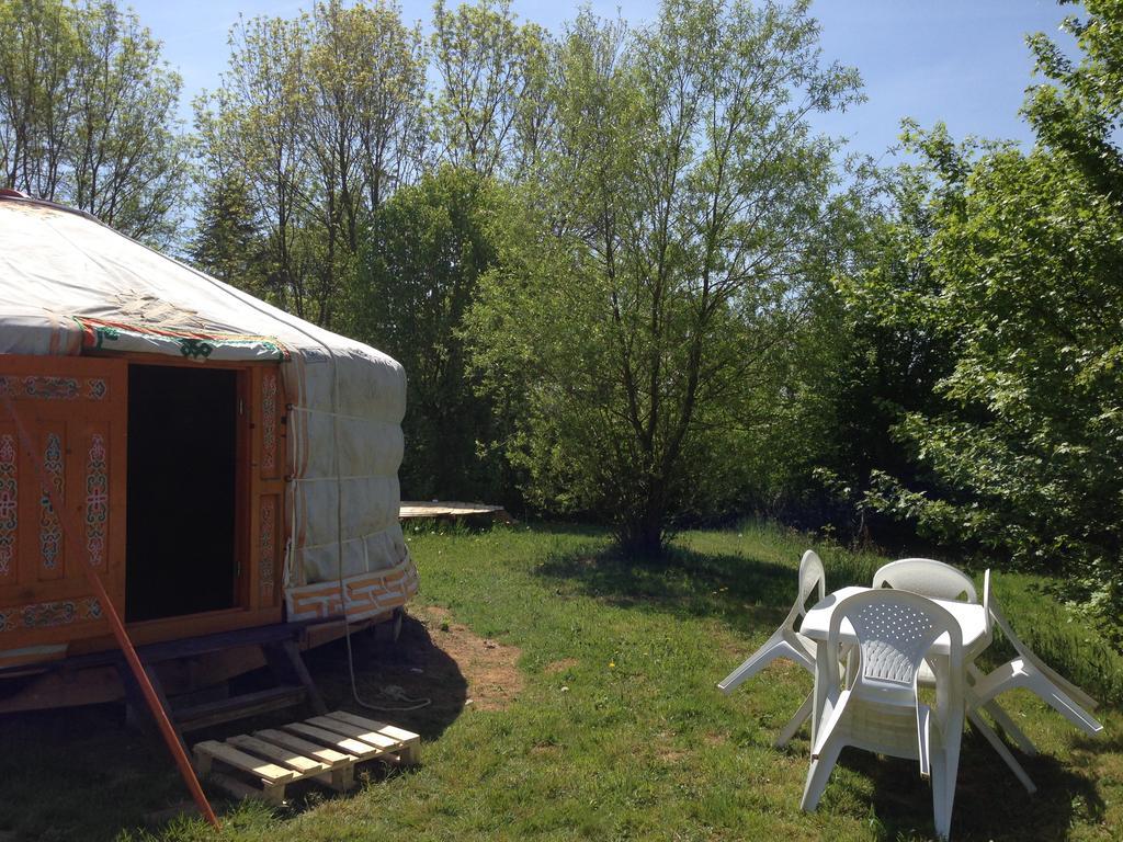 Camping Domaine De Mepillat Saint-Nizier-le-Bouchoux Phòng bức ảnh