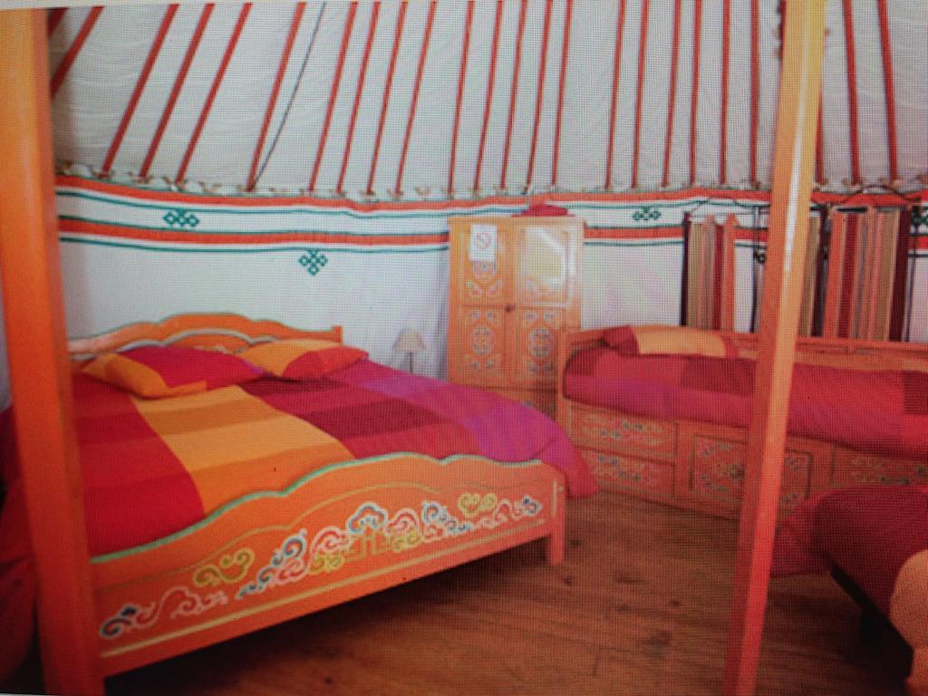 Camping Domaine De Mepillat Saint-Nizier-le-Bouchoux Phòng bức ảnh